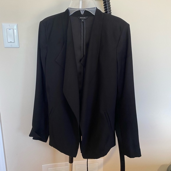 RW&Co Blazer - Picture 1 of 3